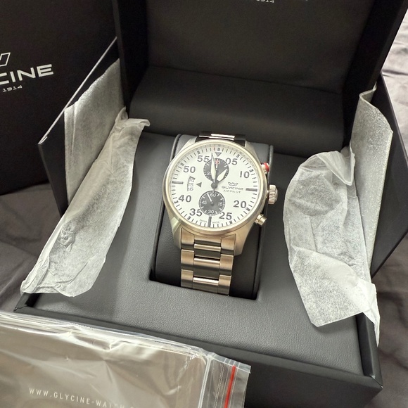 GLYCINE AIR PILOT GL0446 WATCH MINT - Picture 1 of 6